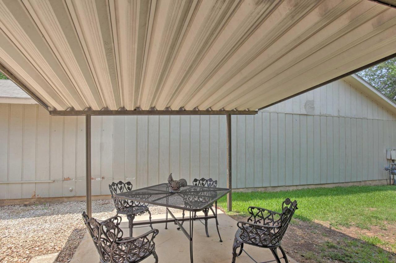 Sunny San Antonio Home With Backyard And Patio! Eksteriør bilde