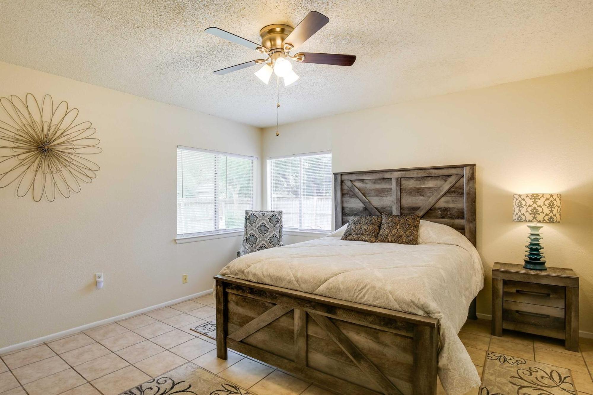 Sunny San Antonio Home With Backyard And Patio! Eksteriør bilde